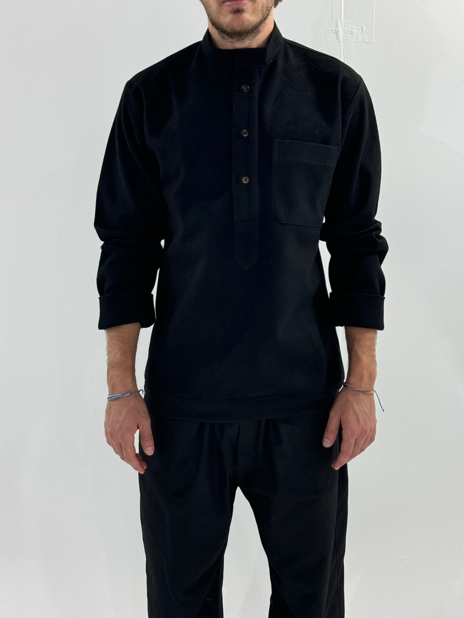 Faraiya - Black - Waistband